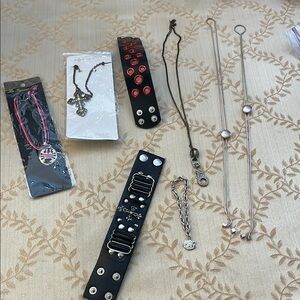 Assorted Jewelry Set with Black and Silver Accents.. 8pieces of assorted jewelry